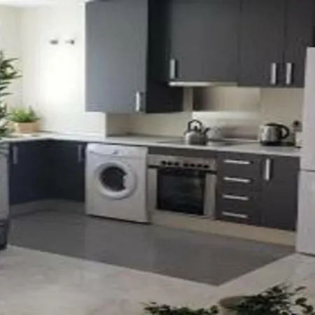 Capitolio, Valle Hotell Estepona