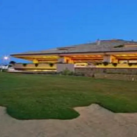 Capitolio, Valle Готель