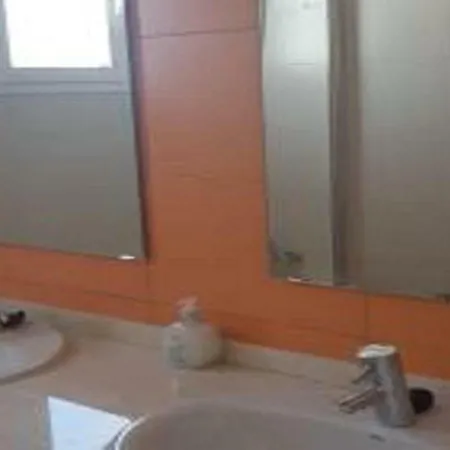 Hotel Capitolio, Valle Estepona